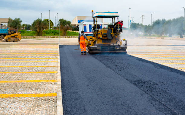 Best Residential Paver Driveway  in Farmington, MS