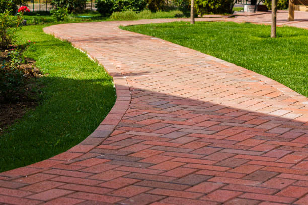 Best Residential Driveway Paver Services  in Farmington, MS