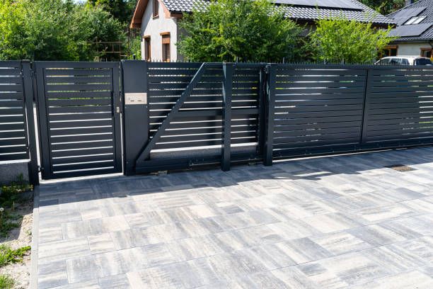 Best Custom Driveway Pavers  in Farmington, MS